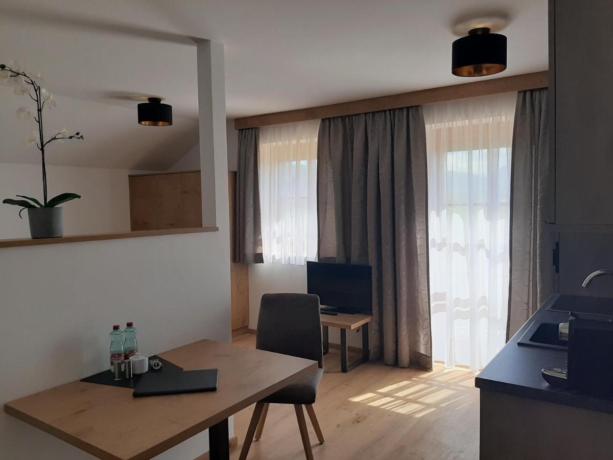 Apartments By Pension Ballwein Salzburg Eksteriør billede